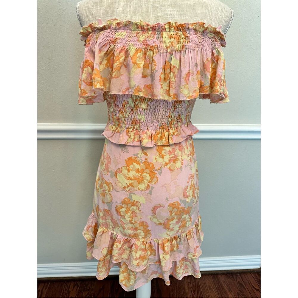 ASTR FLORAL RUFFLE DRESS SIZE SMALL - Picture 8 of 8